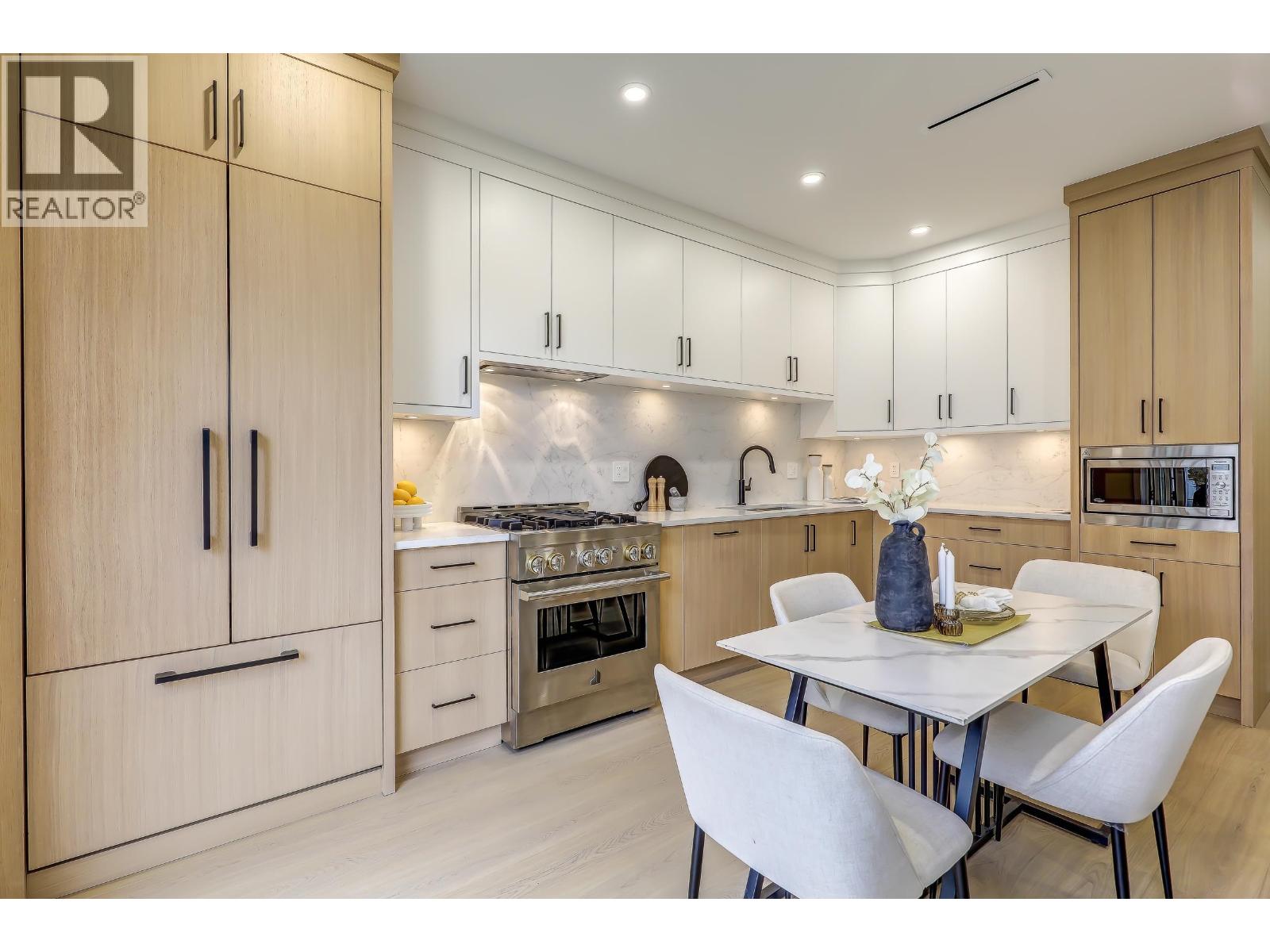 1 3695 E 26 Avenue, Vancouver, British Columbia  V5R 2M7 - Photo 13 - R3065872