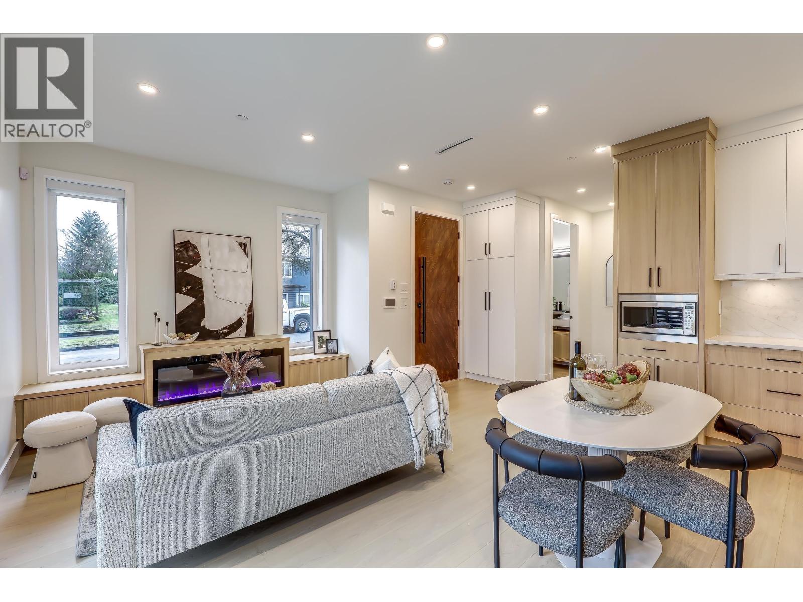 2 3695 E 26 Avenue, Vancouver, British Columbia  V5R 2M7 - Photo 14 - R3061166