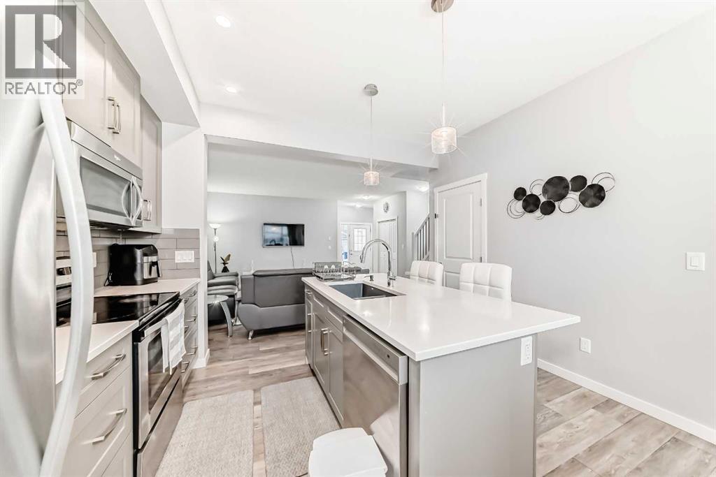 1810 Baywater Drive Sw, Airdrie, Alberta  t4b 4h2 - Photo 6 - A2272252