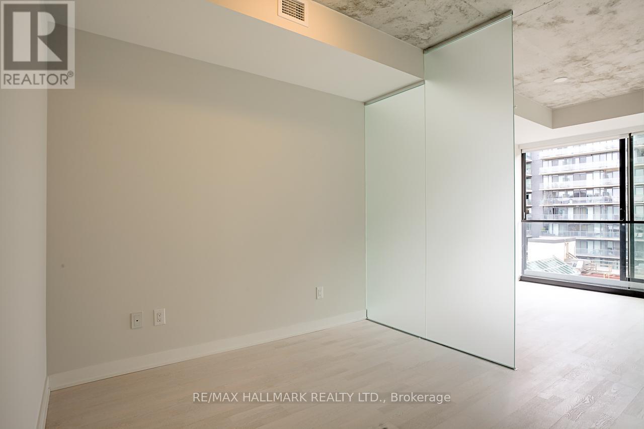 718 - 629 King Street W, Toronto, Ontario  M5V 1M5 - Photo 15 - C12650556