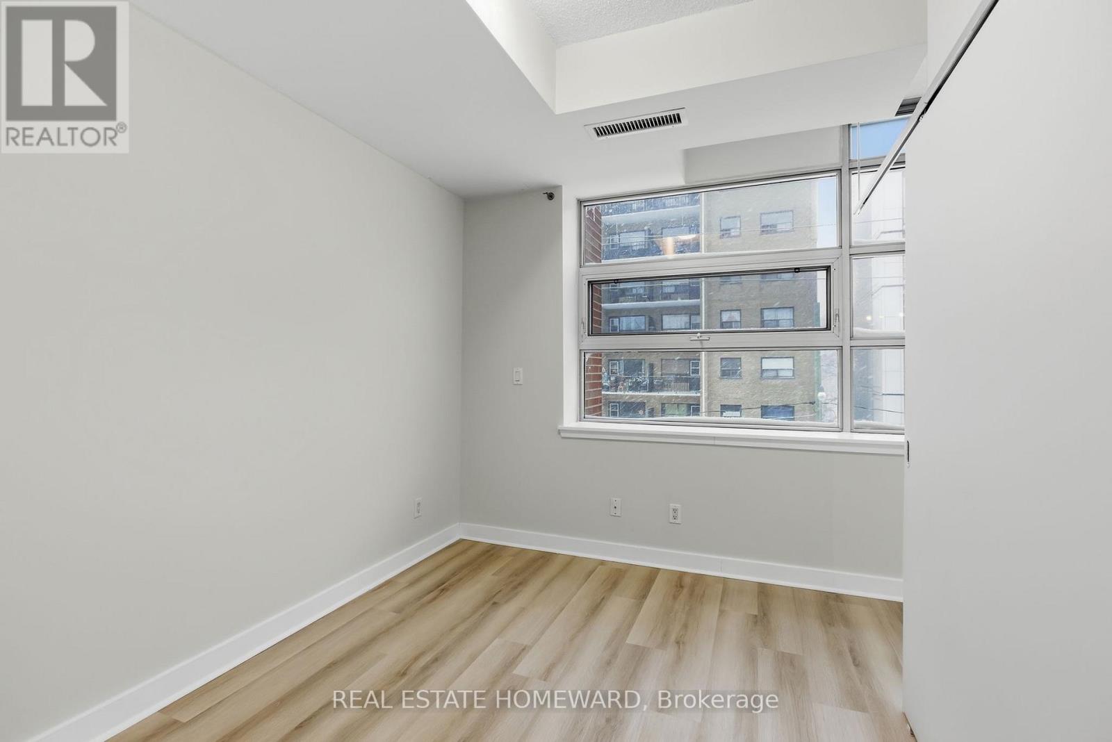 309 - 601 Kingston Road, Toronto, Ontario  M4E 3Y2 - Photo 5 - E12649066