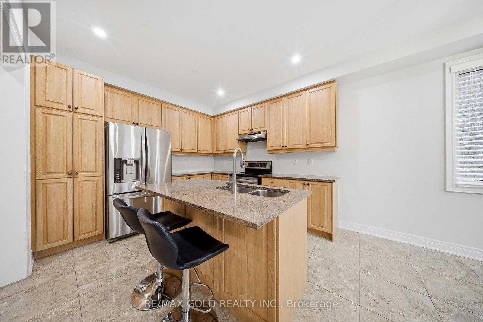 292 Poetry Drive, Vaughan, Ontario  L4H 3W9 - Photo 13 - N12650550