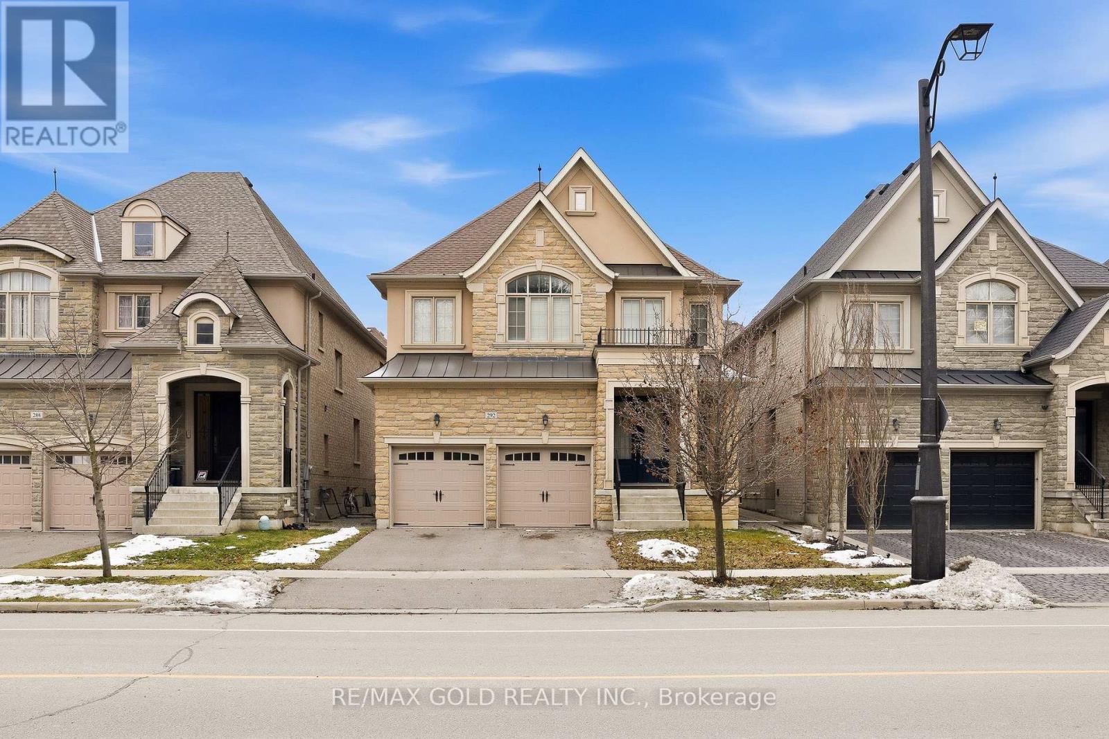292 Poetry Drive, Vaughan, Ontario  L4H 3W9 - Photo 4 - N12650550