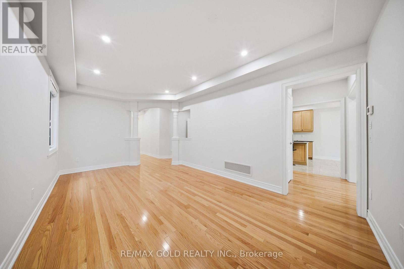 292 Poetry Drive, Vaughan, Ontario  L4H 3W9 - Photo 6 - N12650550