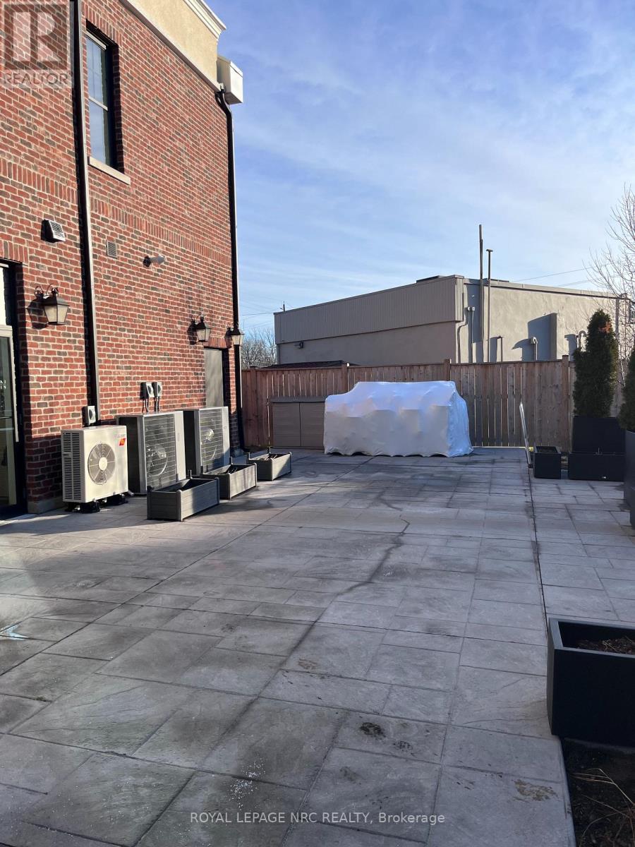 4 - 1397 York Road, Niagara-On-The-Lake (St. Davids), Ontario  L0S 1J1 - Photo 13 - X12647668