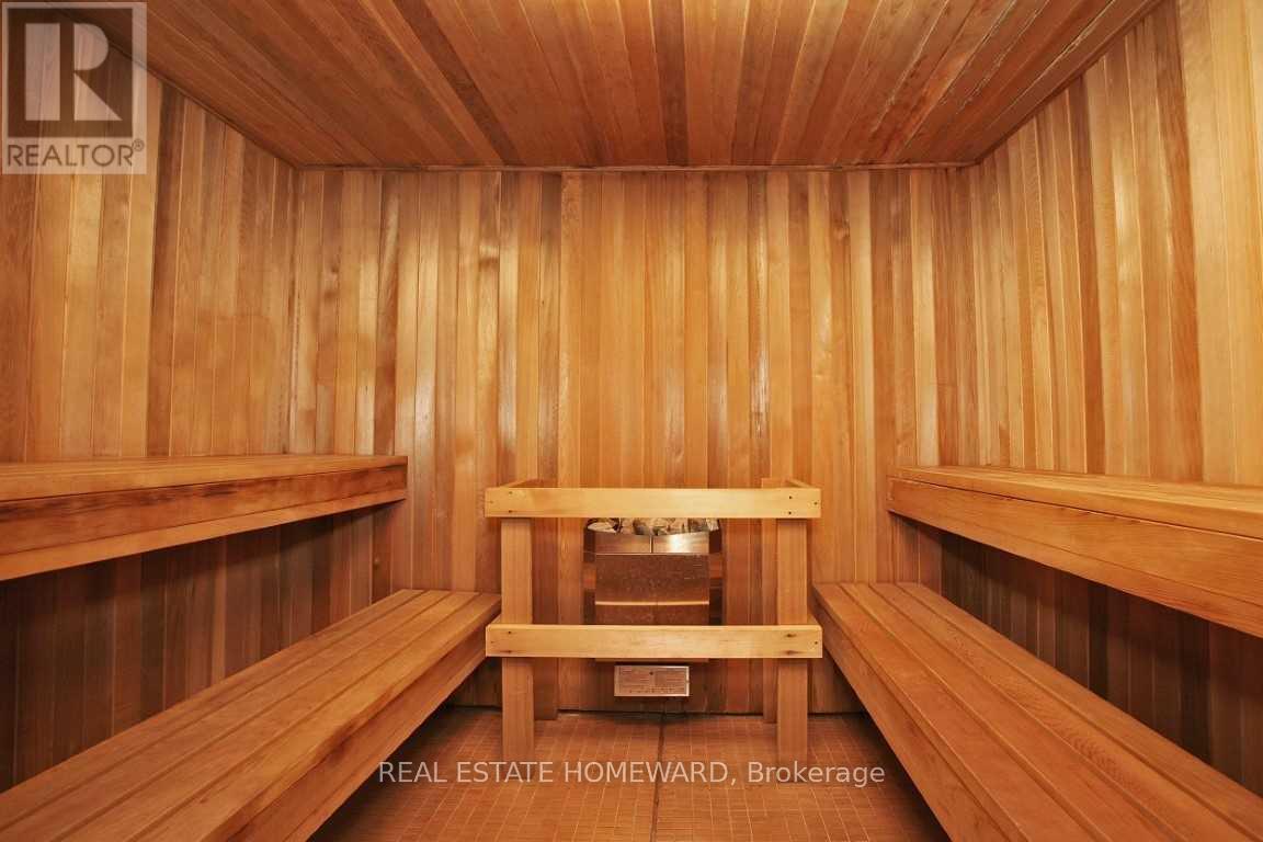 1404 - 40 Homewood Avenue, Toronto, Ontario  M4Y 2K2 - Photo 13 - C12602424