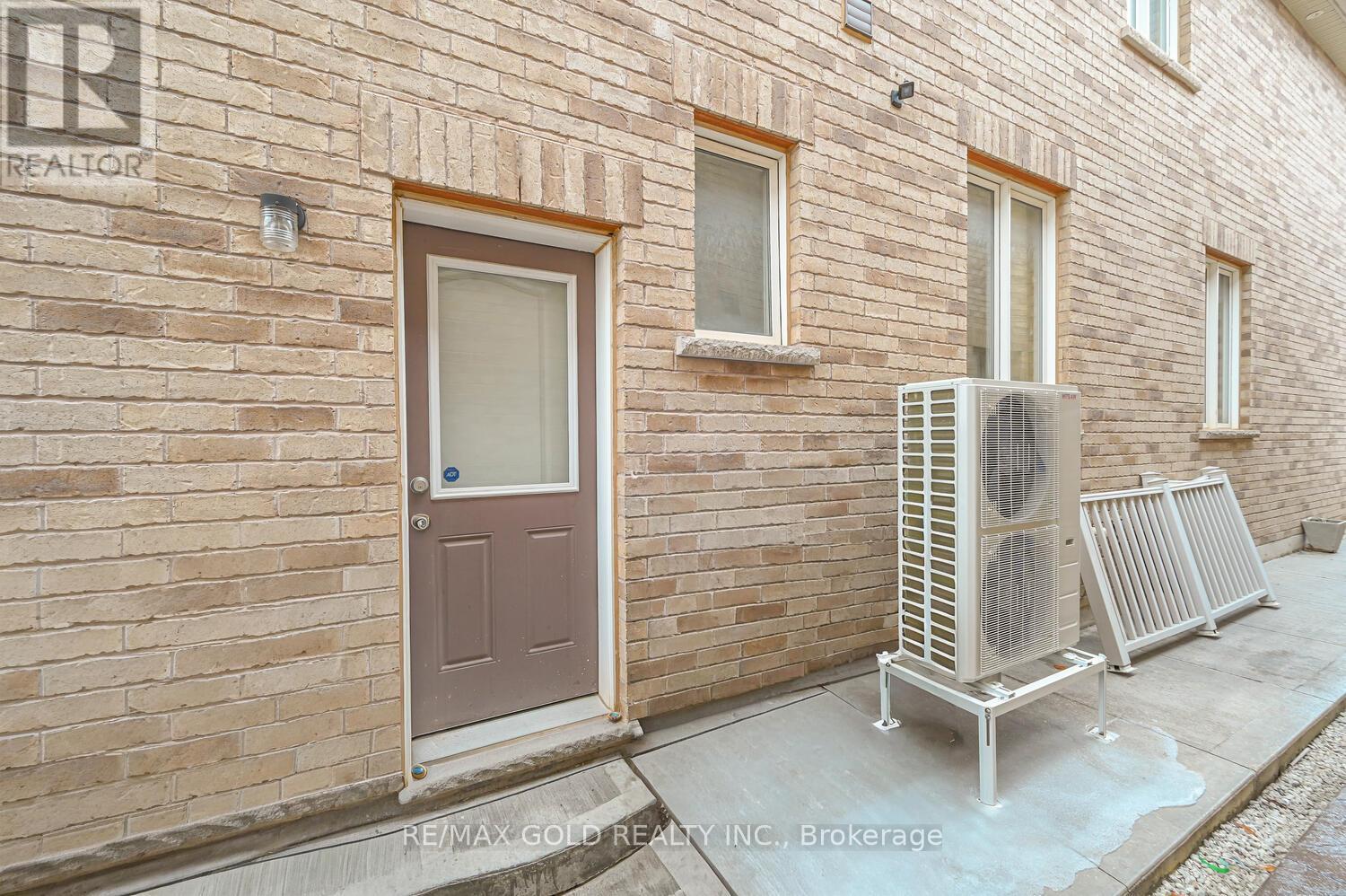 21 Parity Road, Brampton, Ontario  L6X 0Z3 - Photo 43 - W12576850