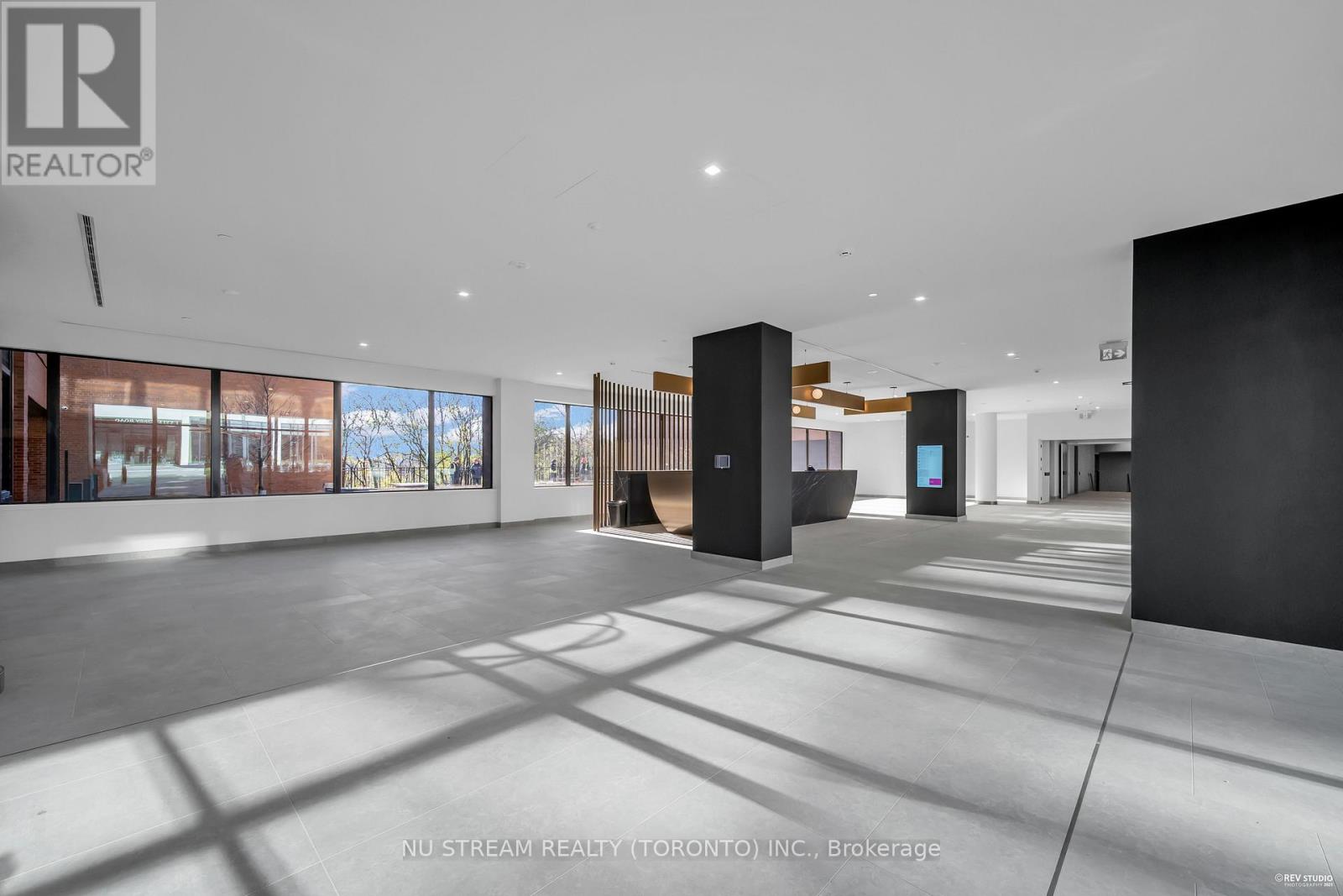 1111 - 1 Quarrington Lane, Toronto, Ontario  M3C 0S4 - Photo 19 - C12570798