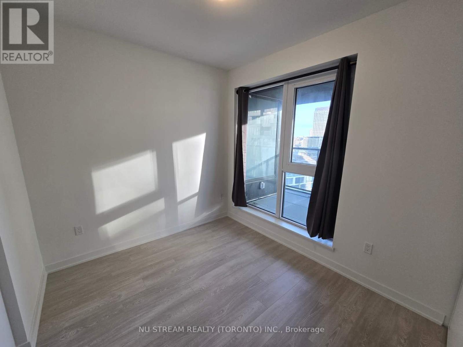 1111 - 1 Quarrington Lane, Toronto, Ontario  M3C 0S4 - Photo 18 - C12570798