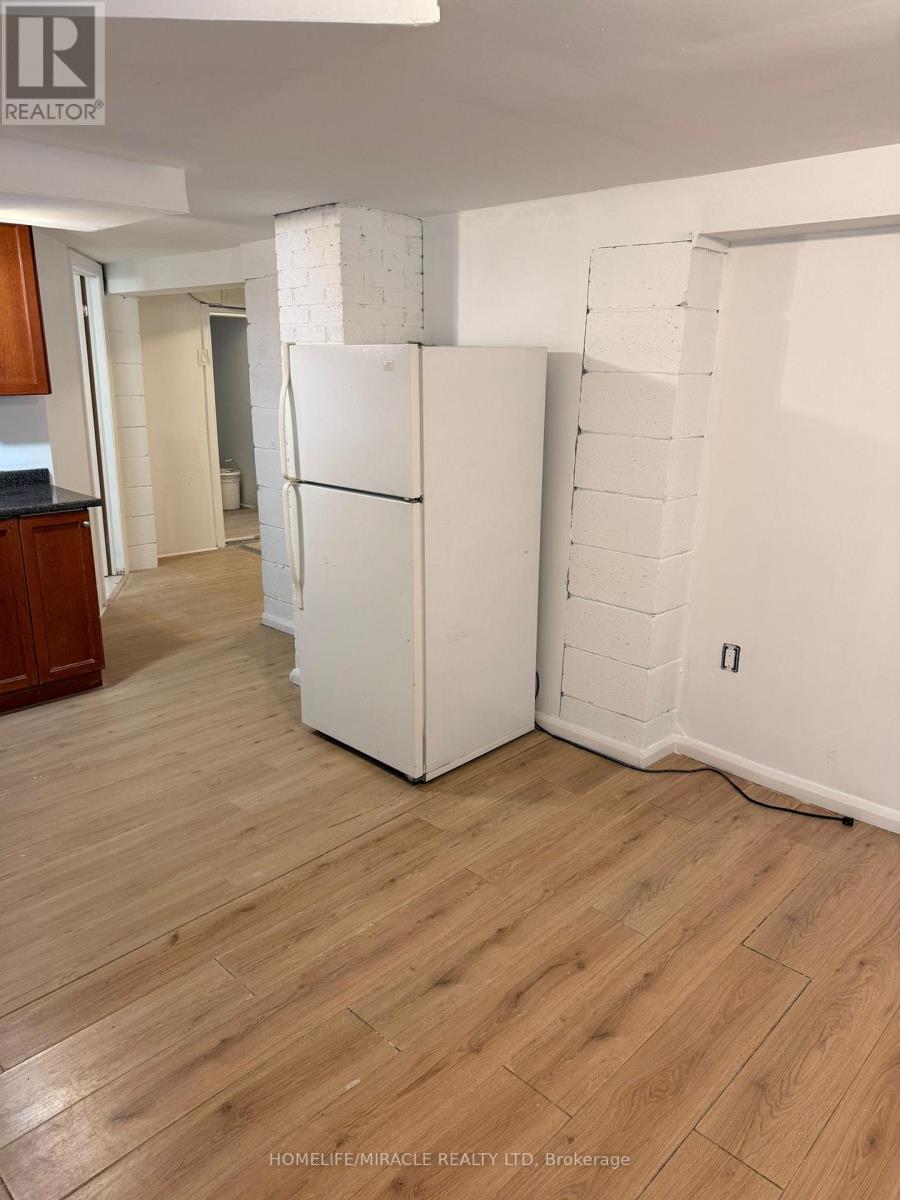 Basement - 41 Minnacote Avenue, Toronto, Ontario  M1E 4B2 - Photo 3 - E12650594