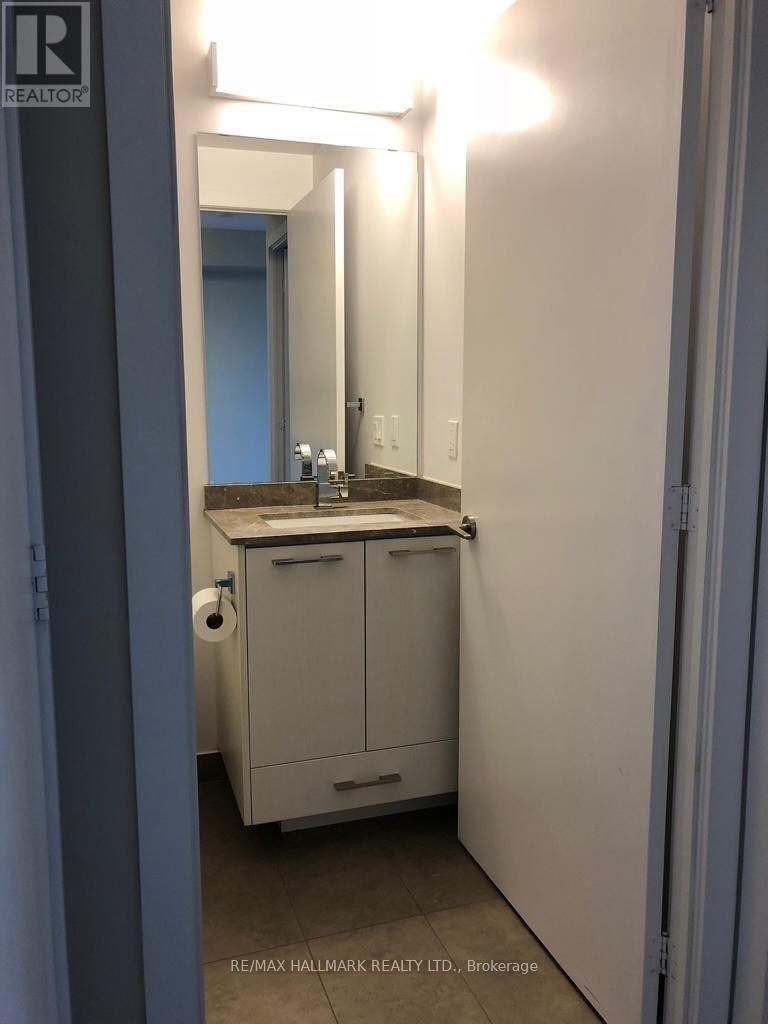 1209 - 9471 Yonge Street, Richmond Hill, Ontario  L4C 0Z5 - Photo 10 - N12650600