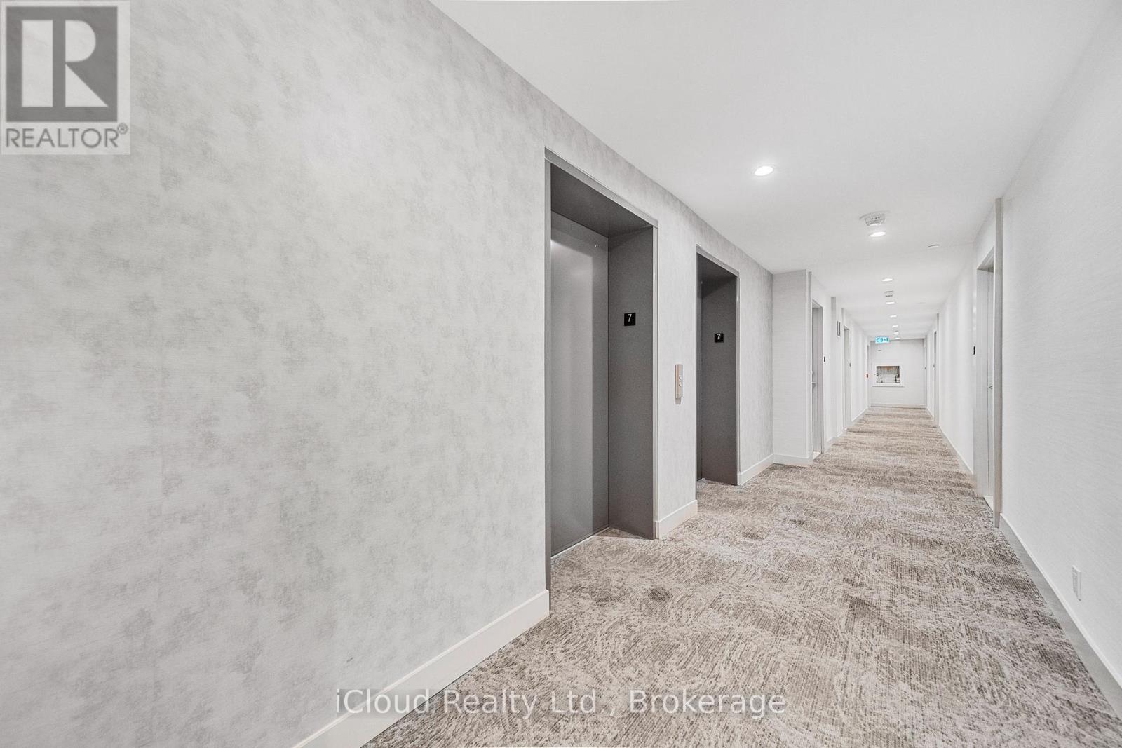 709 - 215 Veterans Drive, Brampton, Ontario  L7A 4S6 - Photo 2 - W12650598