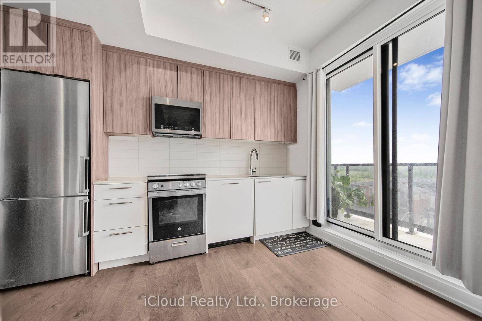 709 - 215 Veterans Drive, Brampton, Ontario  L7A 4S6 - Photo 7 - W12650598