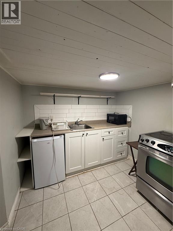 119 Newcastle Drive Unit# Basement, Kitchener, Ontario  N2R 1W4 - Photo 5 - 40795037