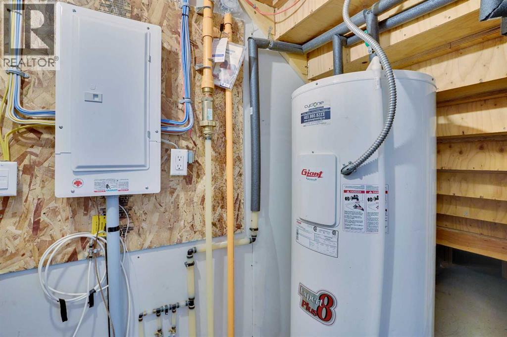 131 Lucas Boulevard, Calgary, Alberta  T3P 1H9 - Photo 25 - A2272583