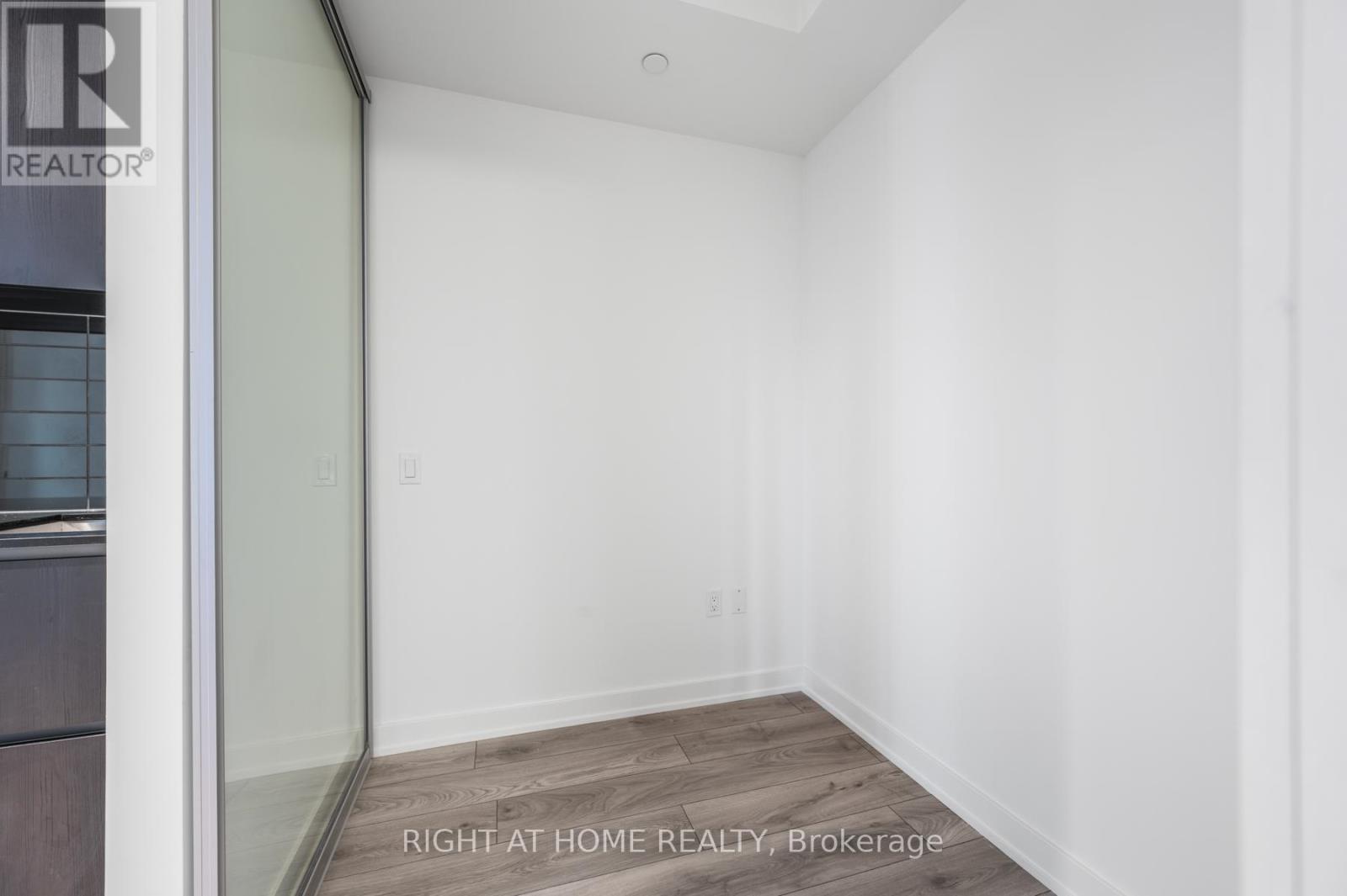 203n - 120 Broadway Avenue, Toronto, Ontario  M4P 0E9 - Photo 20 - C12650614