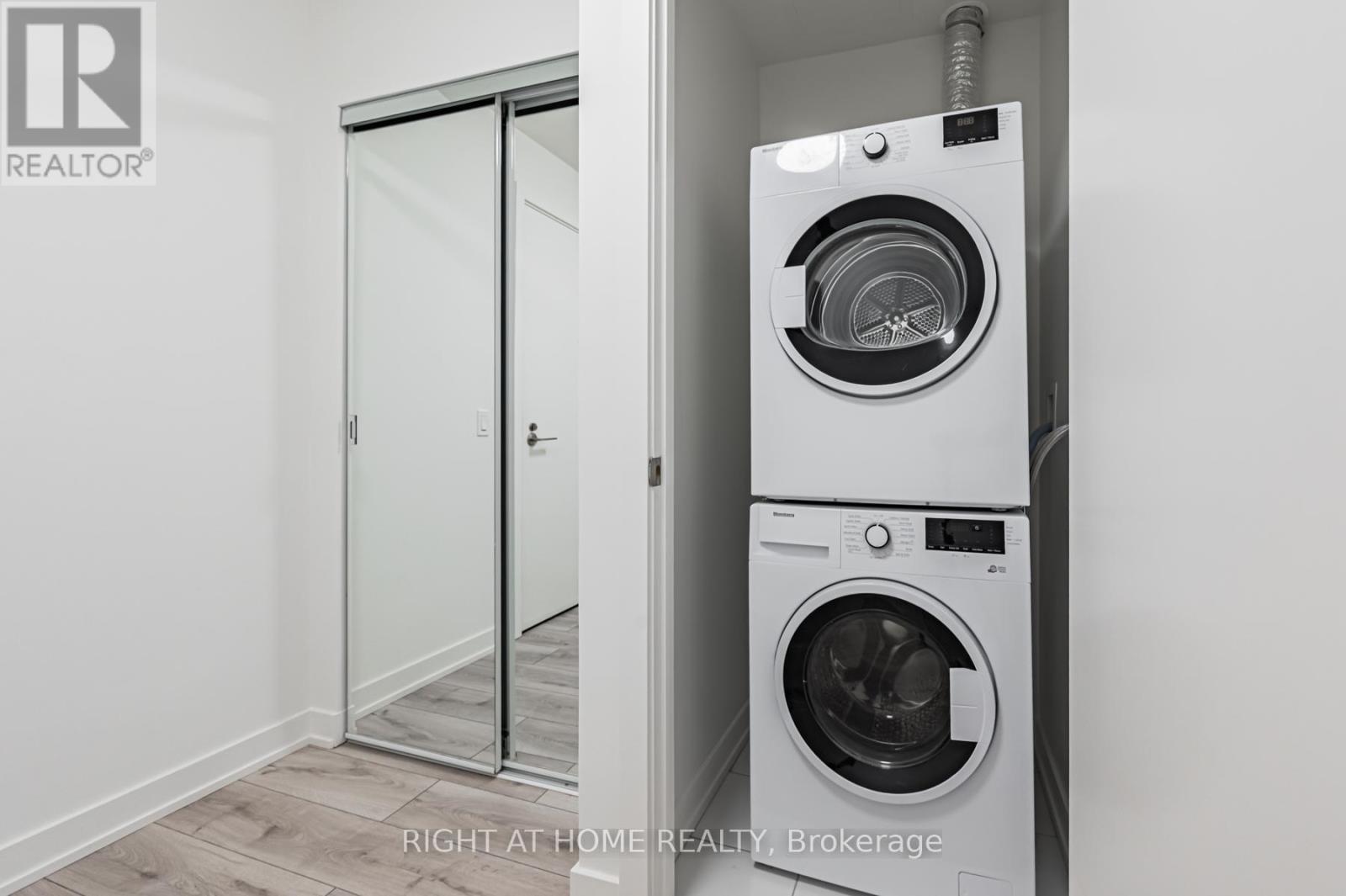 203n - 120 Broadway Avenue, Toronto, Ontario  M4P 0E9 - Photo 23 - C12650614