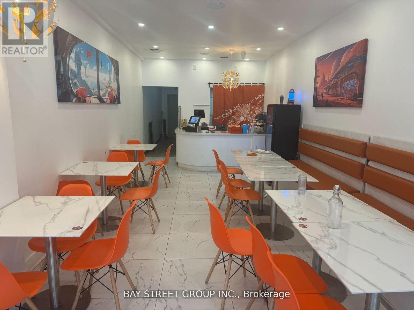 #100 - 510 Yonge Street, Toronto, Ontario  M4Y 1X9 - Photo 2 - C12650618