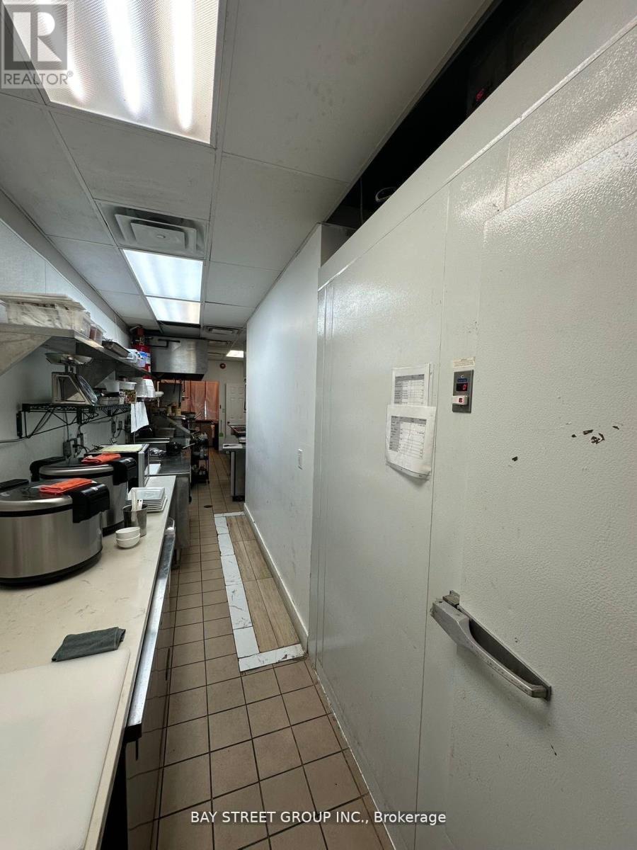 #100 - 510 Yonge Street, Toronto, Ontario  M4Y 1X9 - Photo 7 - C12650618