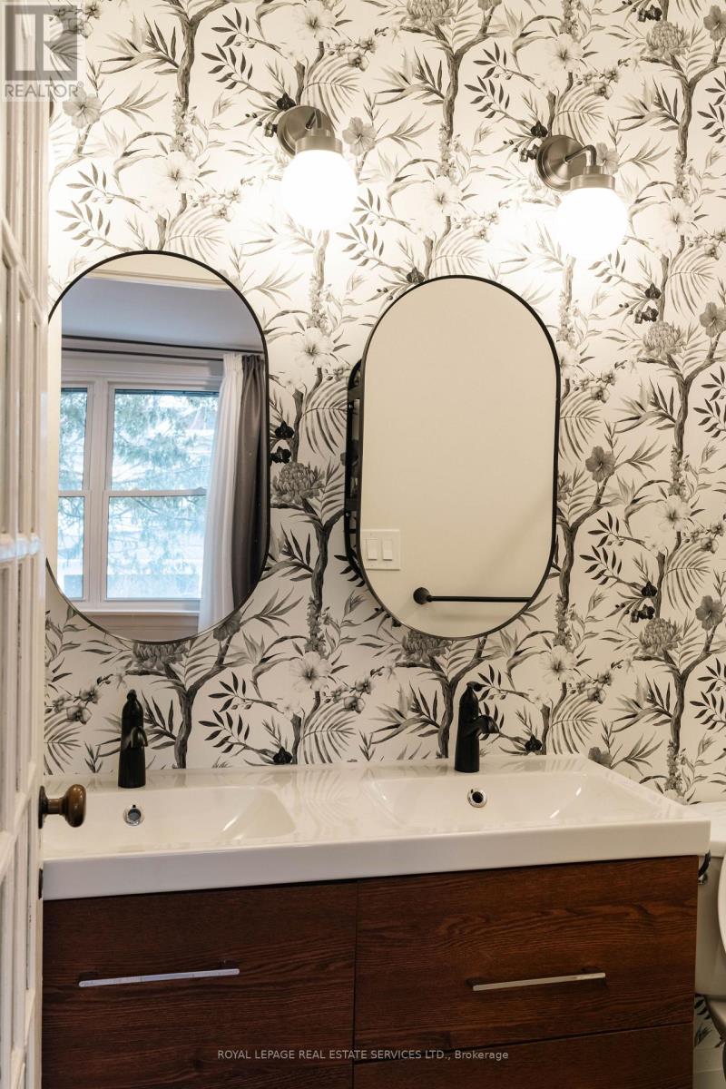 51 Wolverleigh Boulevard, Toronto, Ontario  M4J 1R6 - Photo 22 - E12650634