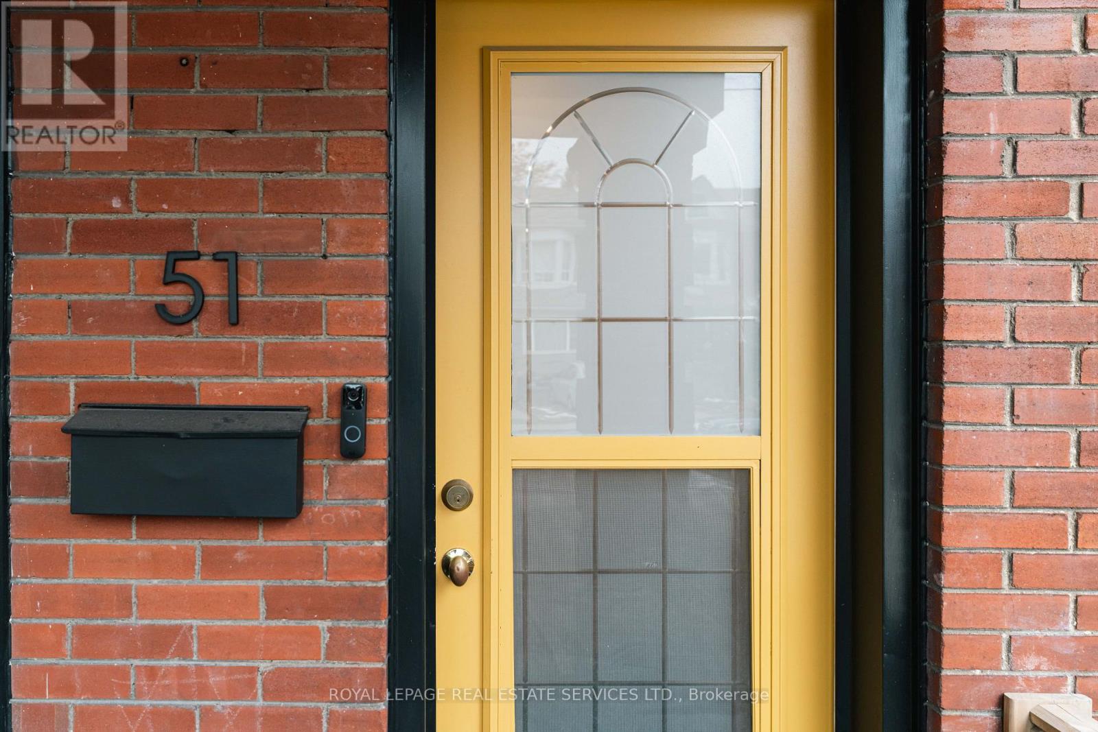 51 Wolverleigh Boulevard, Toronto, Ontario  M4J 1R6 - Photo 6 - E12650634