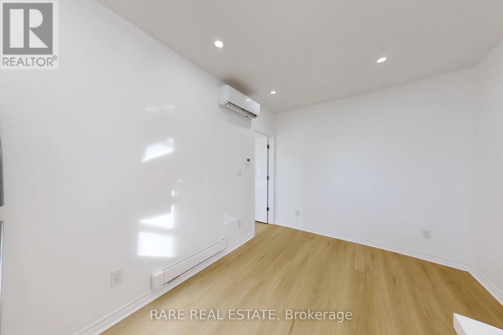 1 - 167 Dynevor Road, Toronto, Ontario  M6E 2J5 - Photo 10 - W12650630