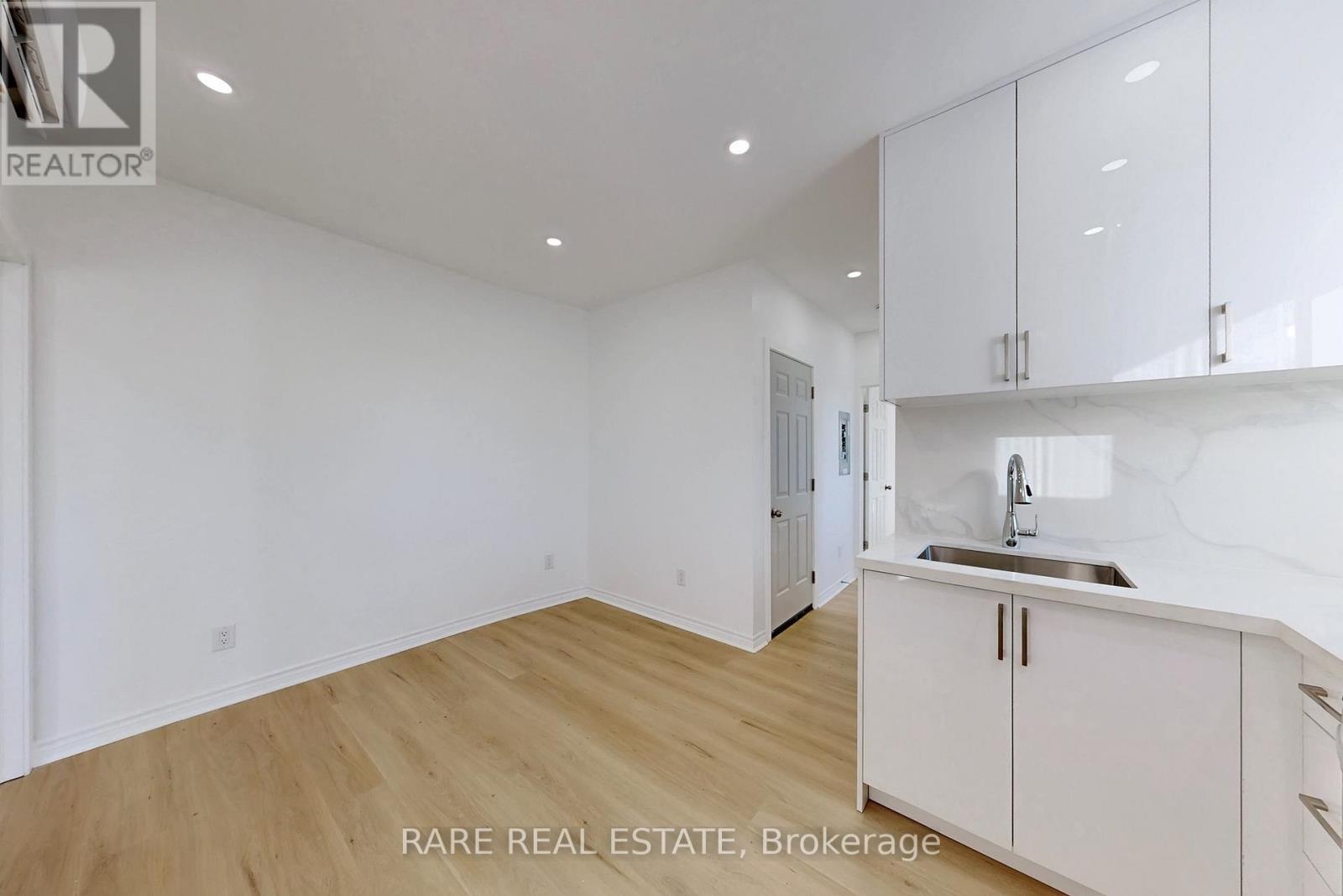 1 - 167 Dynevor Road, Toronto, Ontario  M6E 2J5 - Photo 8 - W12650630