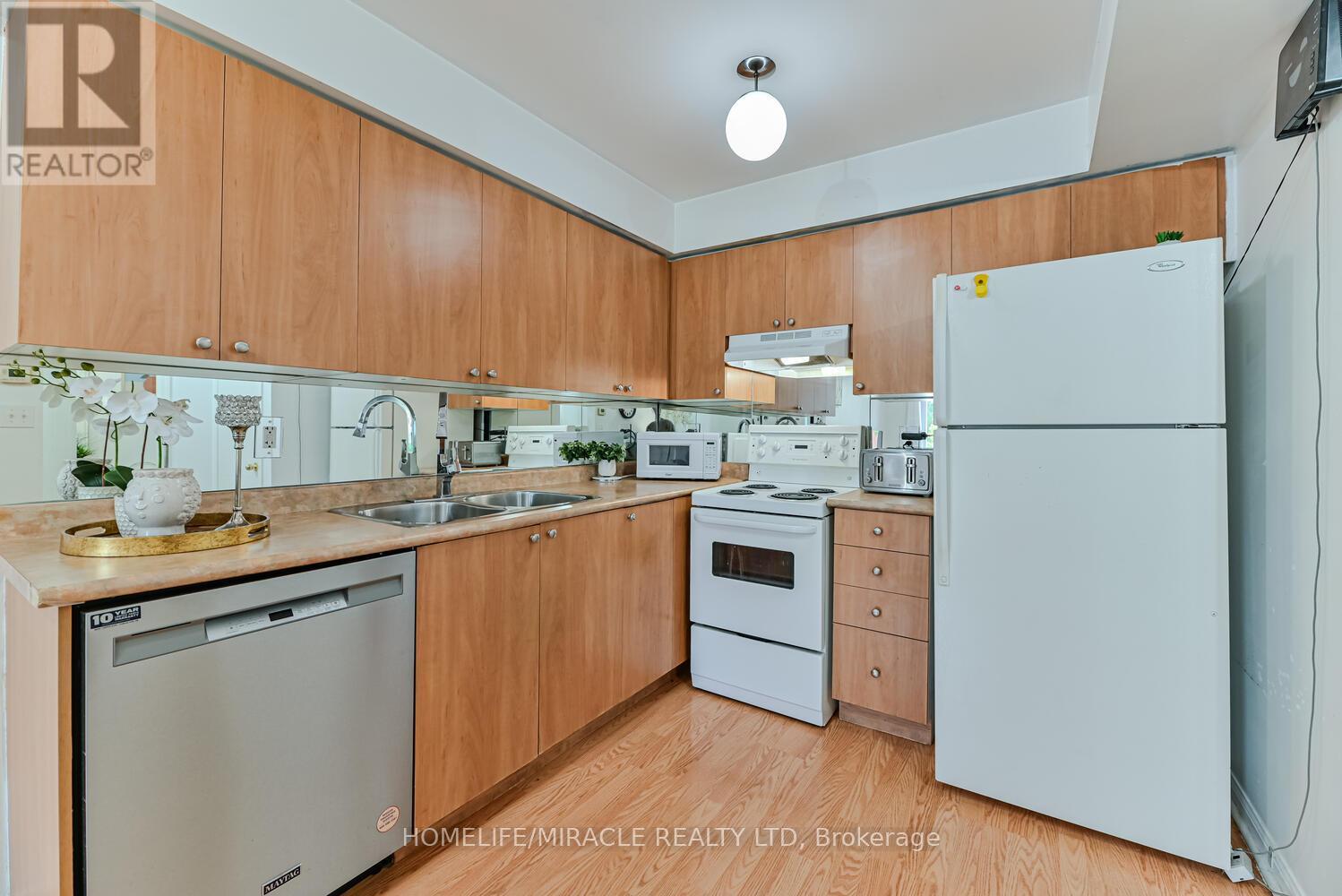 5 - 4620 Guildwood Way, Mississauga, Ontario  L5R 4H4 - Photo 11 - W12650638