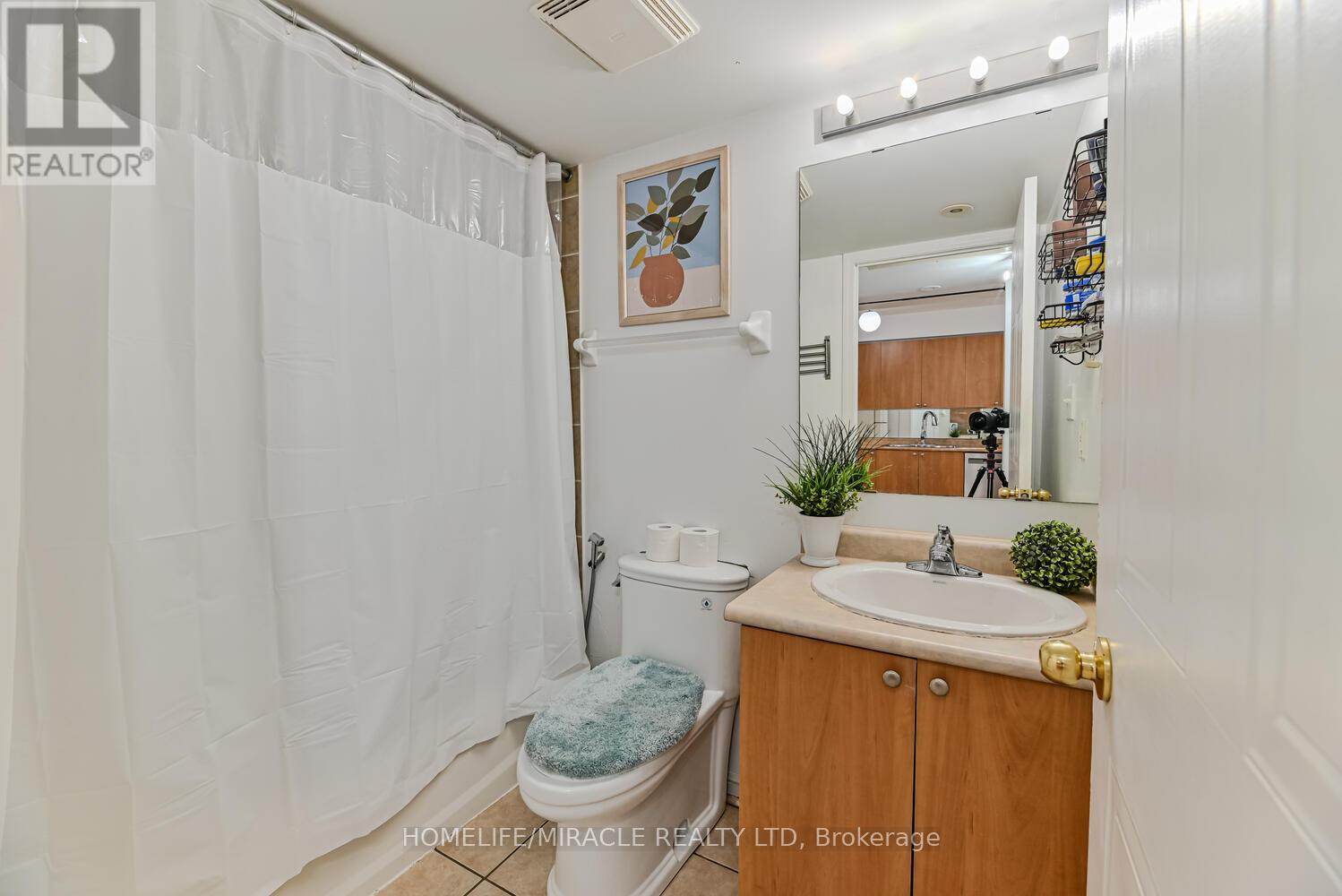 5 - 4620 Guildwood Way, Mississauga, Ontario  L5R 4H4 - Photo 18 - W12650638