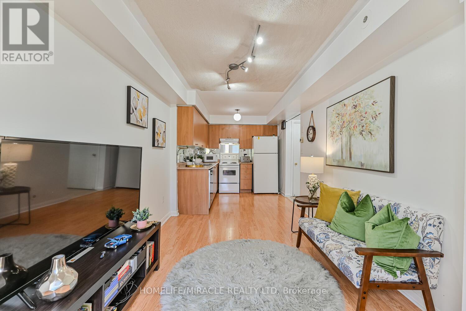 5 - 4620 Guildwood Way, Mississauga, Ontario  L5R 4H4 - Photo 5 - W12650638