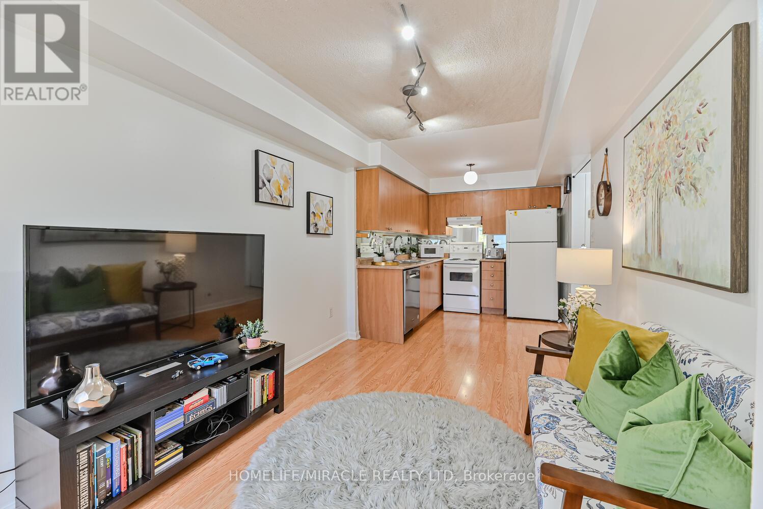 5 - 4620 Guildwood Way, Mississauga, Ontario  L5R 4H4 - Photo 6 - W12650638