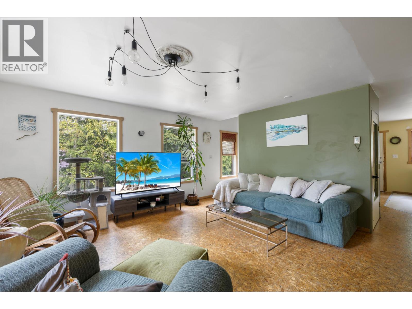 426 Aspen Road, Riondel, British Columbia  V0B 2B0 - Photo 9 - 10339949