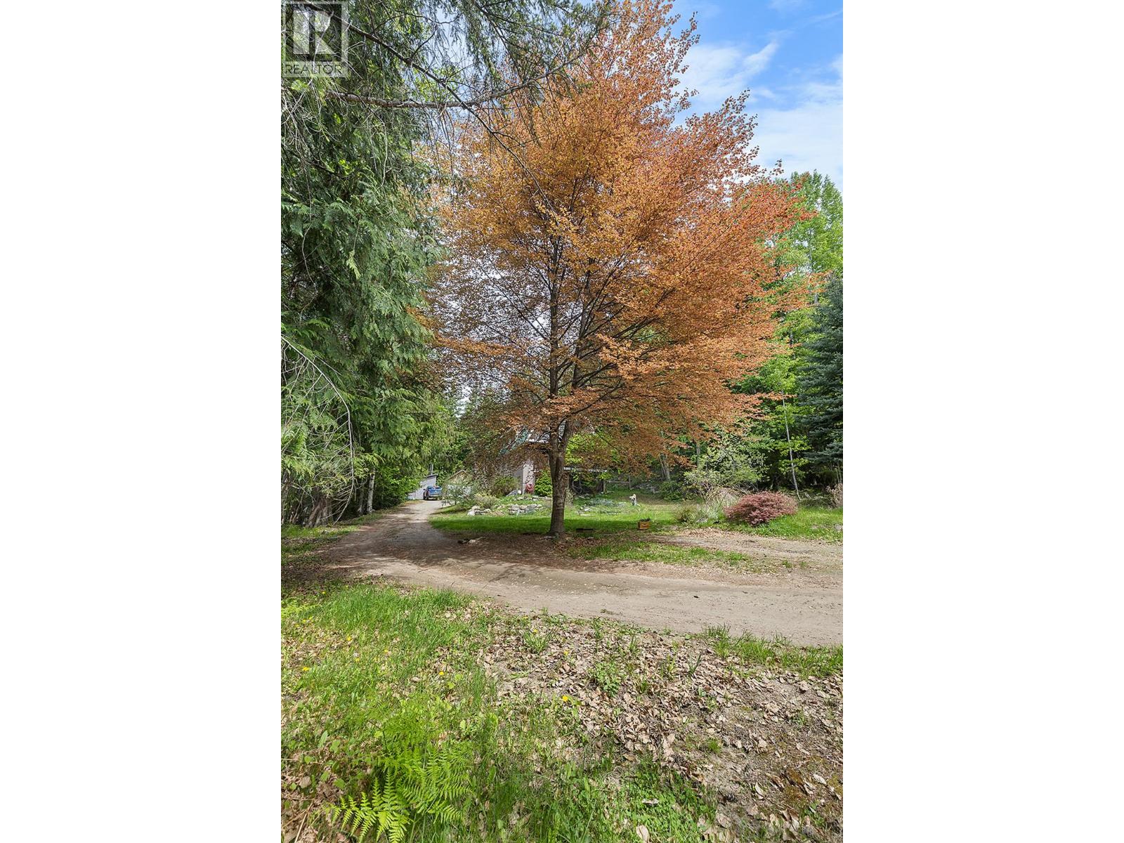 426 Aspen Road, Riondel, British Columbia  V0B 2B0 - Photo 41 - 10339949