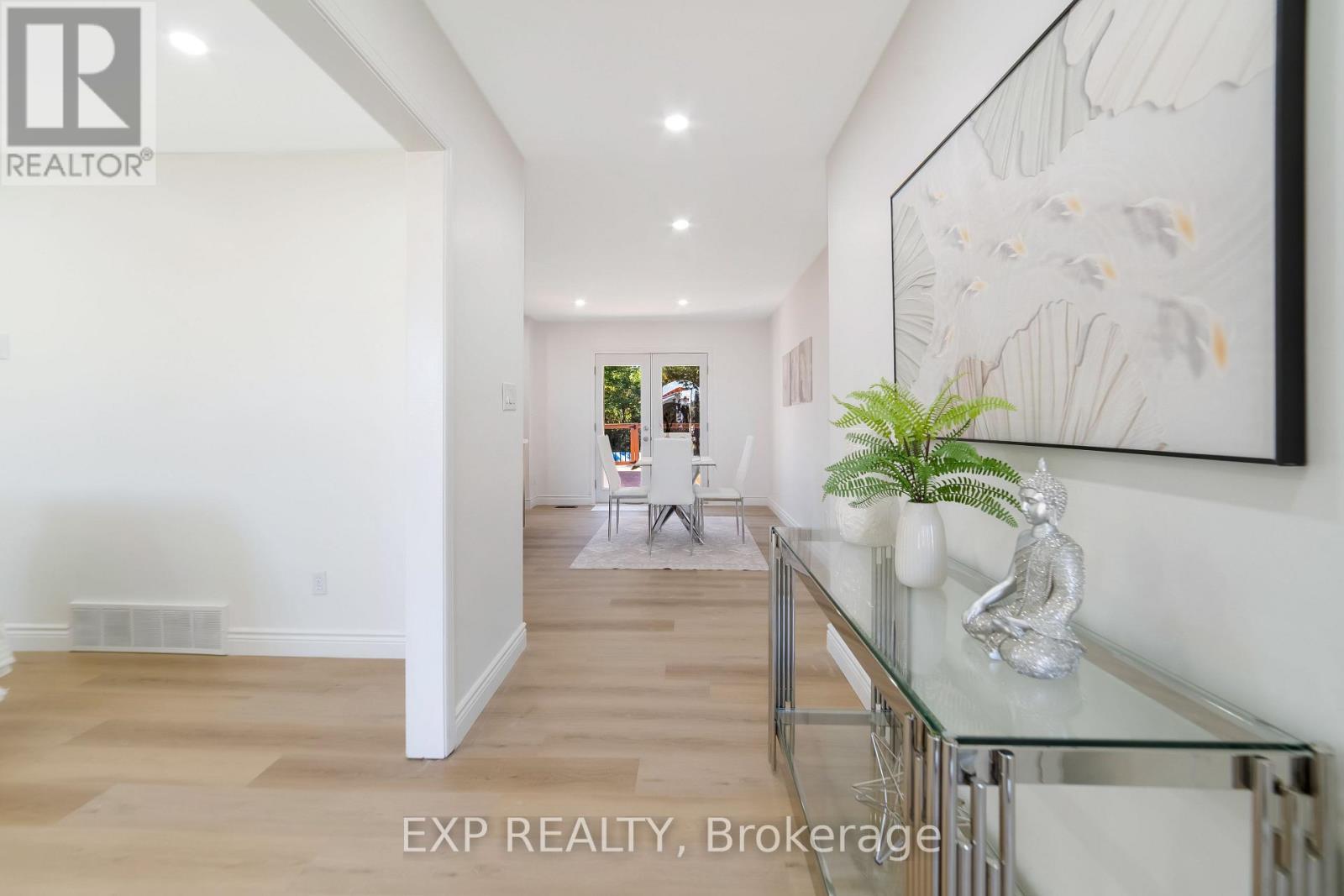 348 Caradoc Street S, Strathroy-Caradoc, Ontario  N7G 2P4 - Photo 8 - X12650624