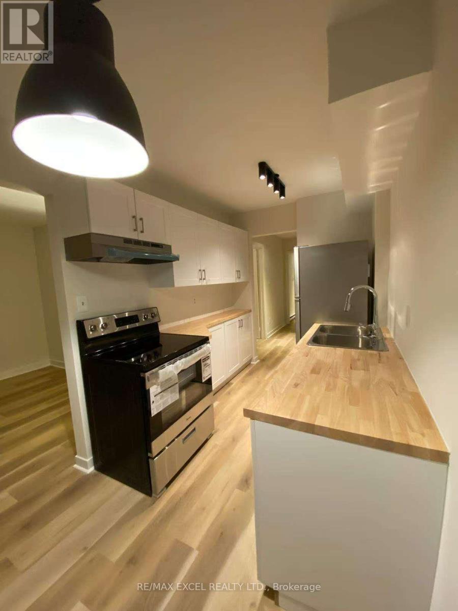 111 ALBERT STREET S, Kawartha Lakes, Ontario