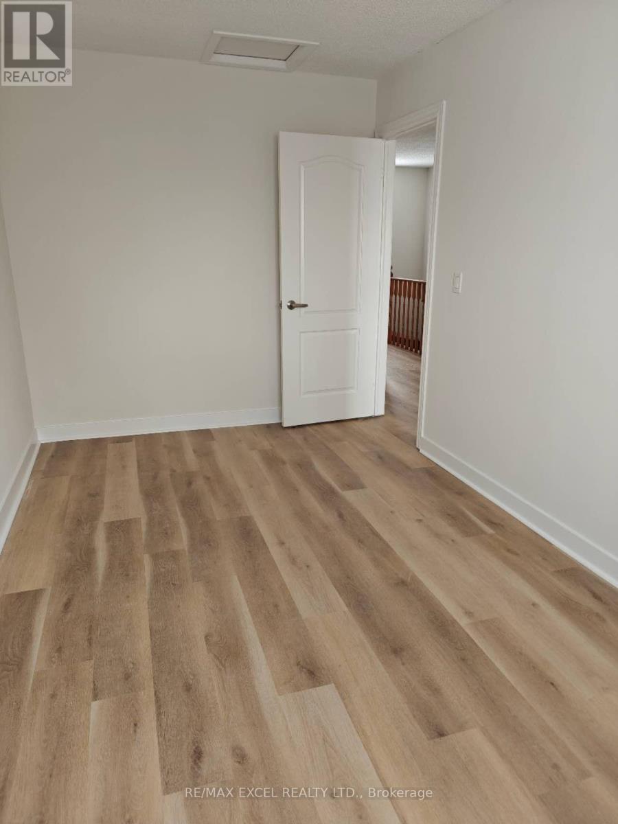 111 Albert Street S, Kawartha Lakes, Ontario  K9V 6G1 - Photo 10 - X12650646