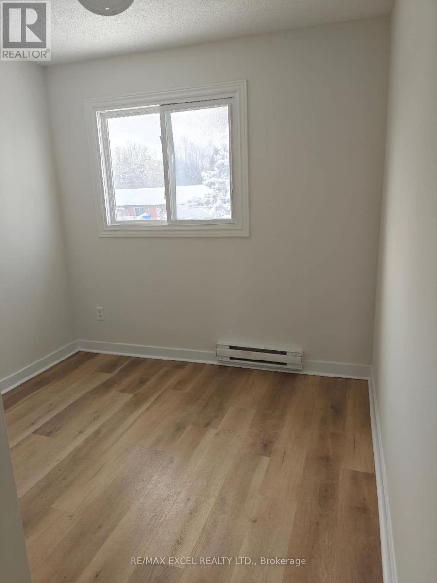 111 Albert Street S, Kawartha Lakes, Ontario  K9V 6G1 - Photo 8 - X12650646