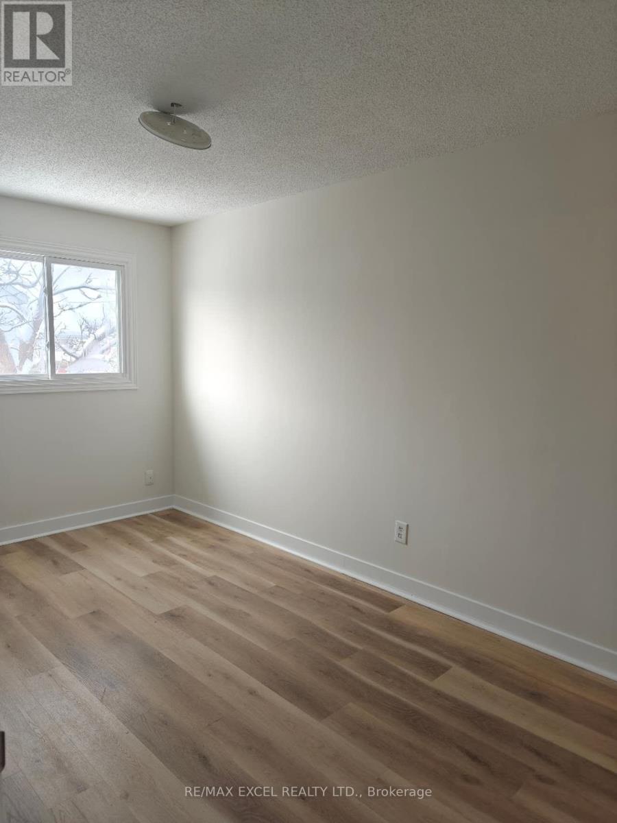 111 Albert Street S, Kawartha Lakes, Ontario  K9V 6G1 - Photo 9 - X12650646