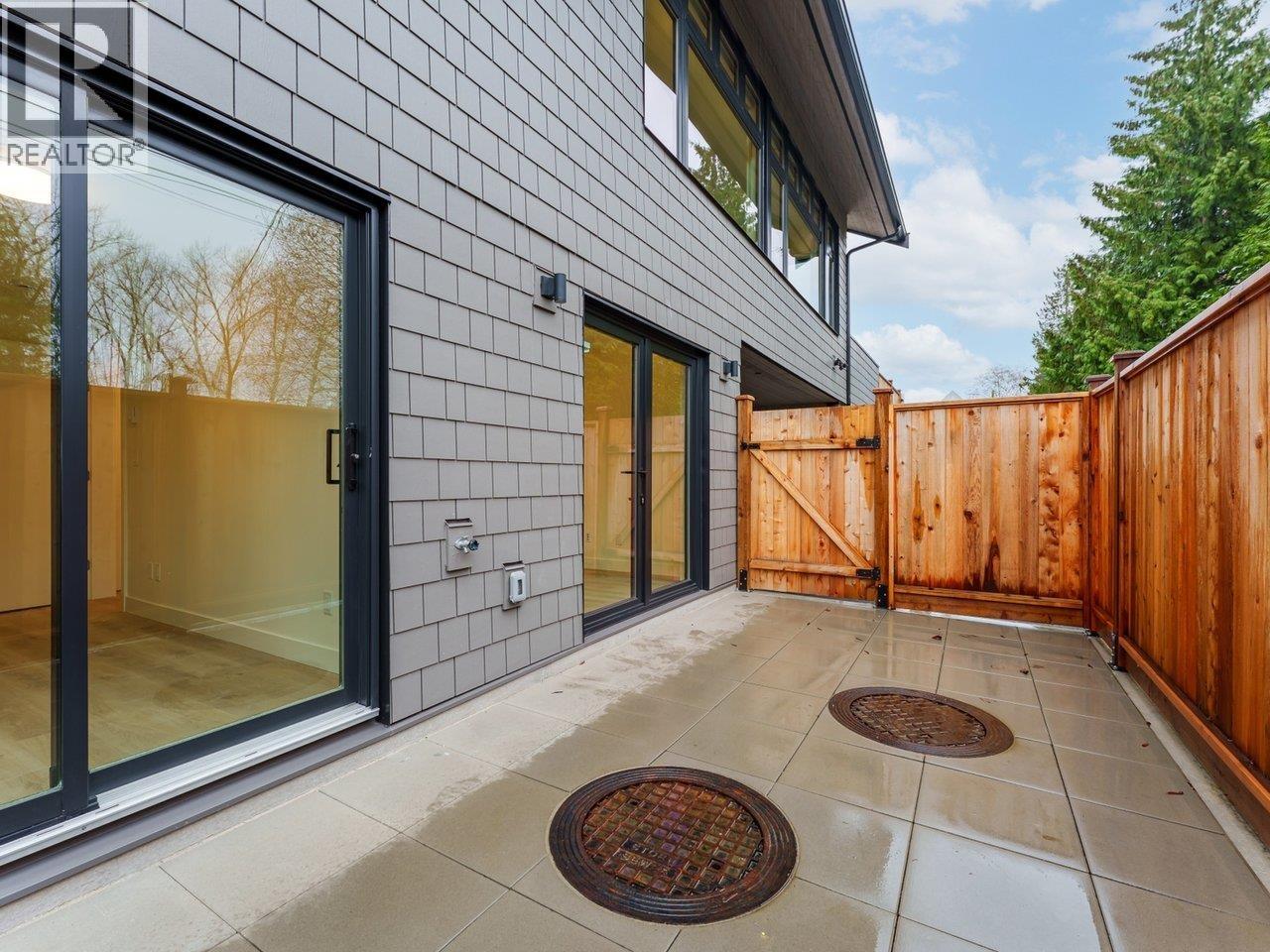 1123 E Keith Road, North Vancouver, British Columbia  V7L 1X4 - Photo 21 - R3074932