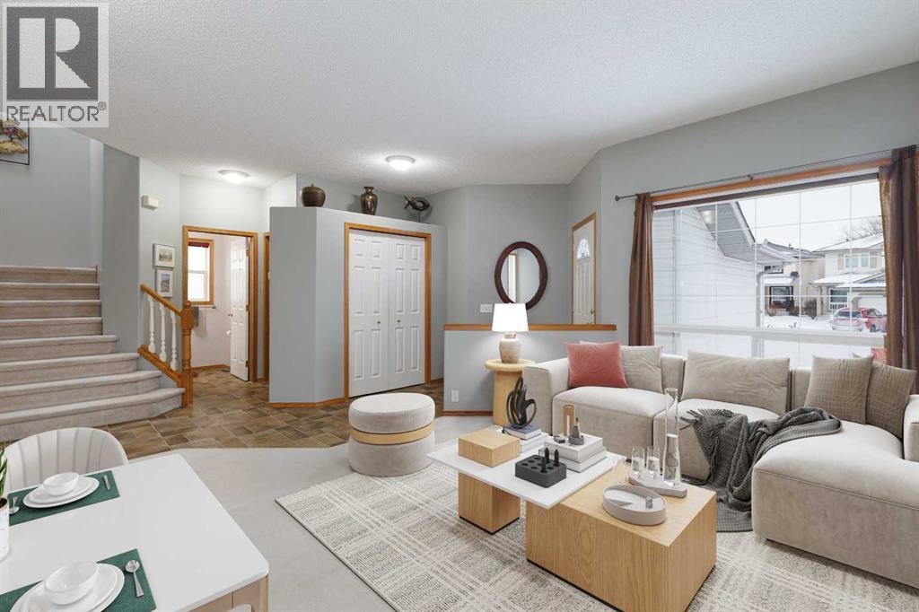 247 Mt Selkirk Close Se, Calgary, Alberta  T2Z 2P7 - Photo 3 - A2275461