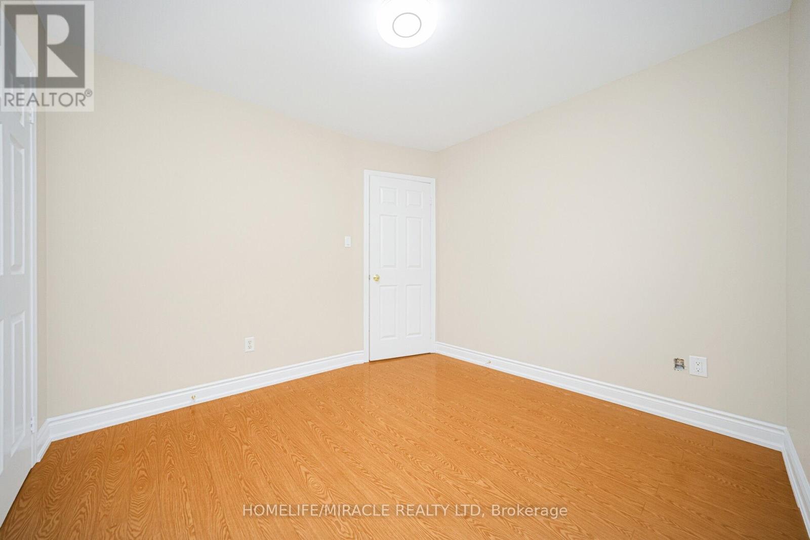 15 Starhill Crescent, Brampton, Ontario  L6R 2P9 - Photo 26 - W12650648