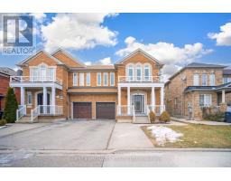 15 STARHILL CRESCENT, Brampton, Ontario
