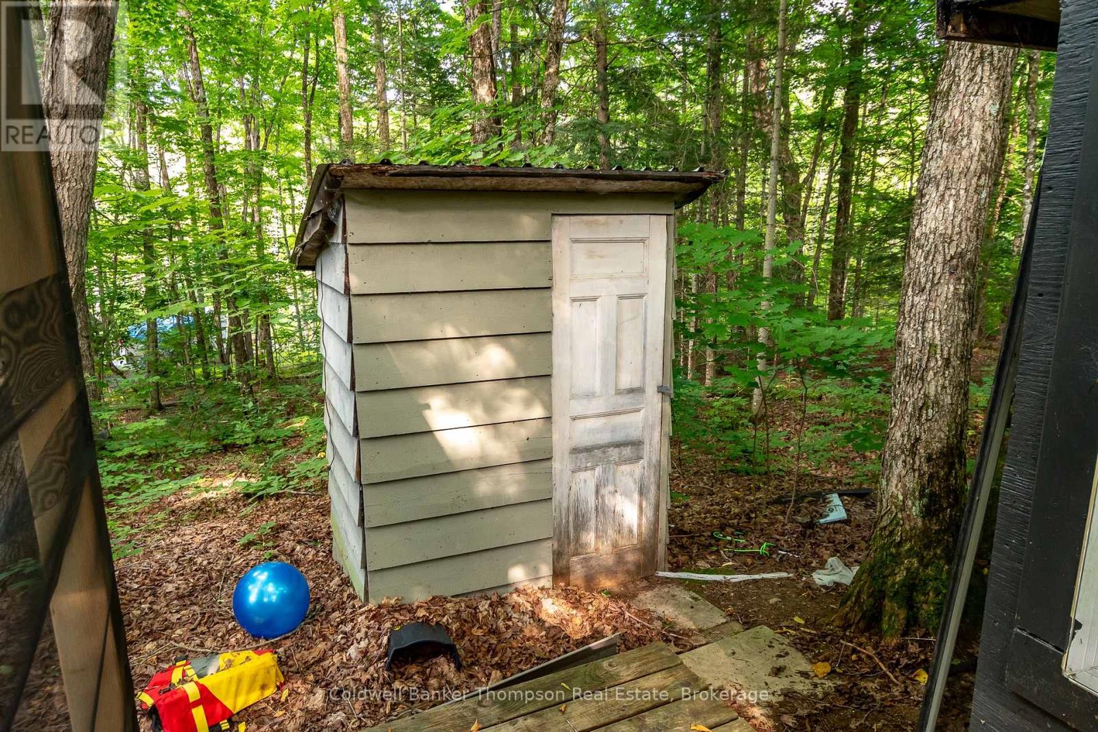 1106 Delia Road, Bracebridge, Ontario  P0B 1L0 - Photo 10 - X12650686