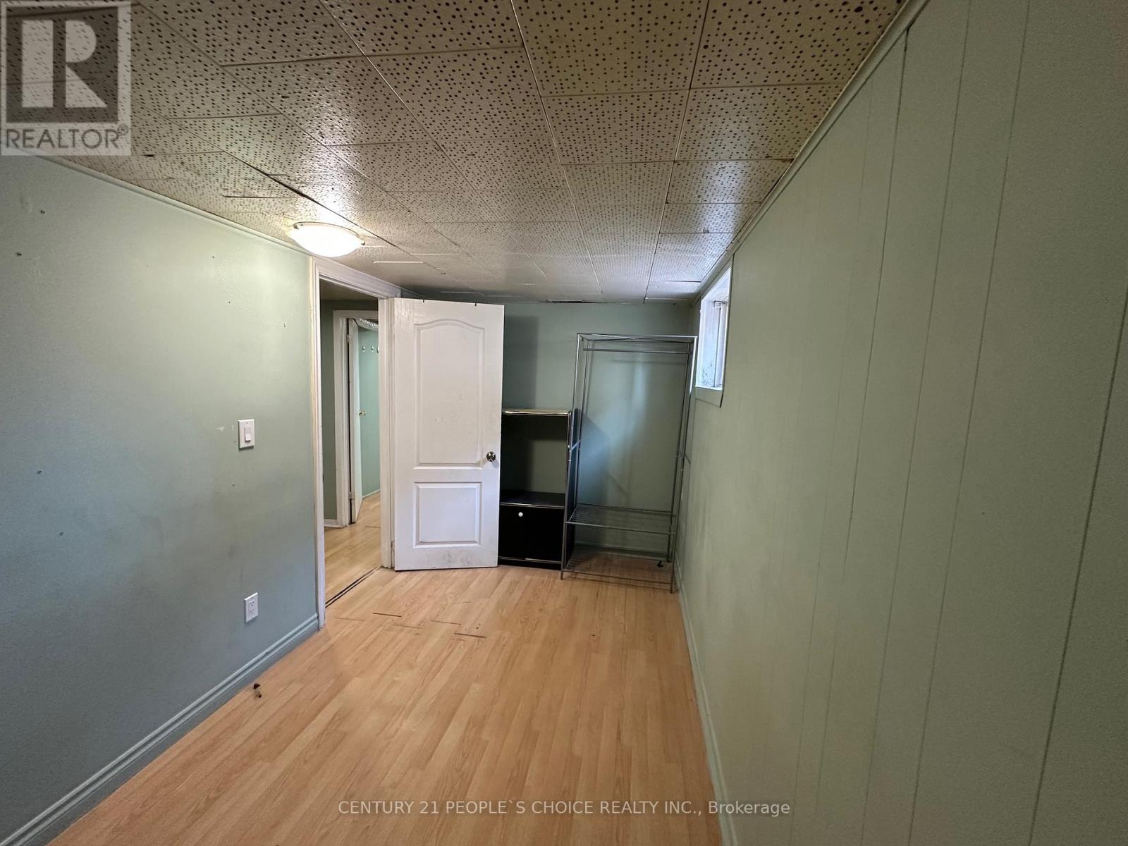 Bsmt - 142 Silverstone Drive, Toronto, Ontario  M9V 3G7 - Photo 11 - W12650620