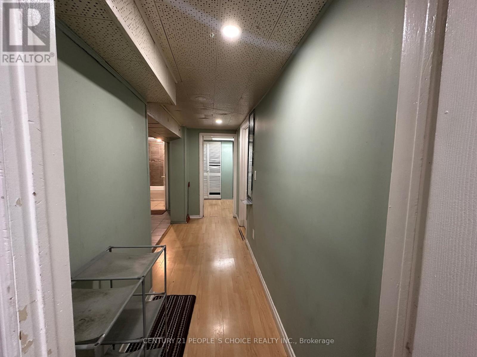 Bsmt - 142 Silverstone Drive, Toronto, Ontario  M9V 3G7 - Photo 4 - W12650620