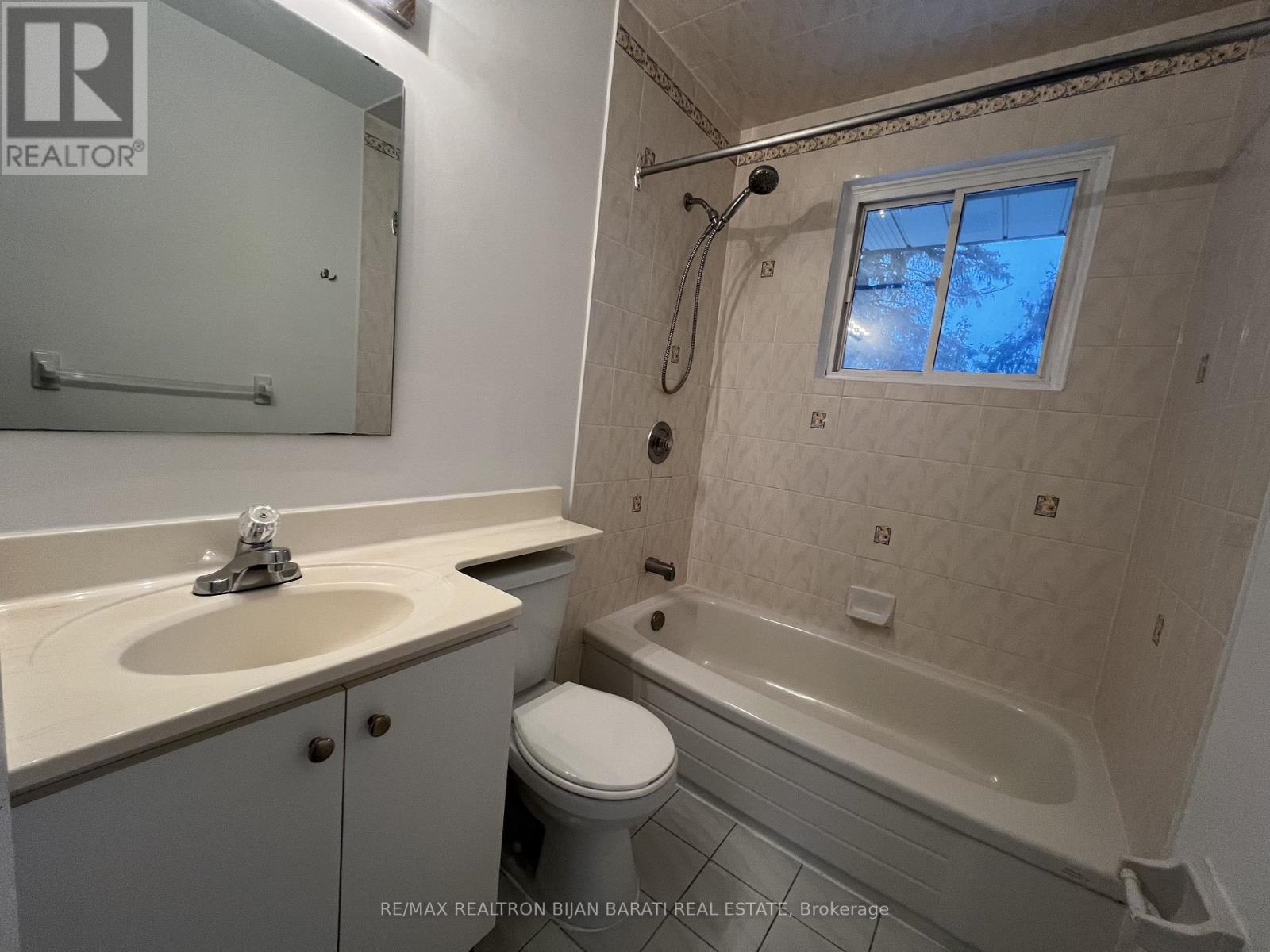 298 Newton Drive, Toronto, Ontario  M2M 2P8 - Photo 16 - C12650664