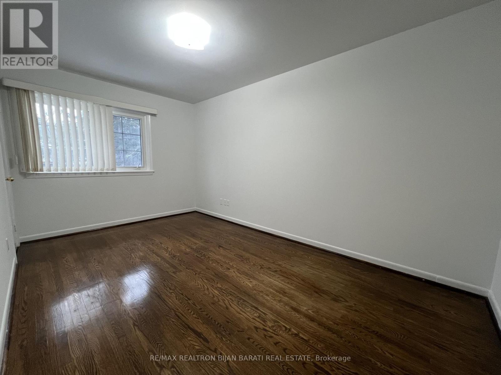 298 Newton Drive, Toronto, Ontario  M2M 2P8 - Photo 9 - C12650664