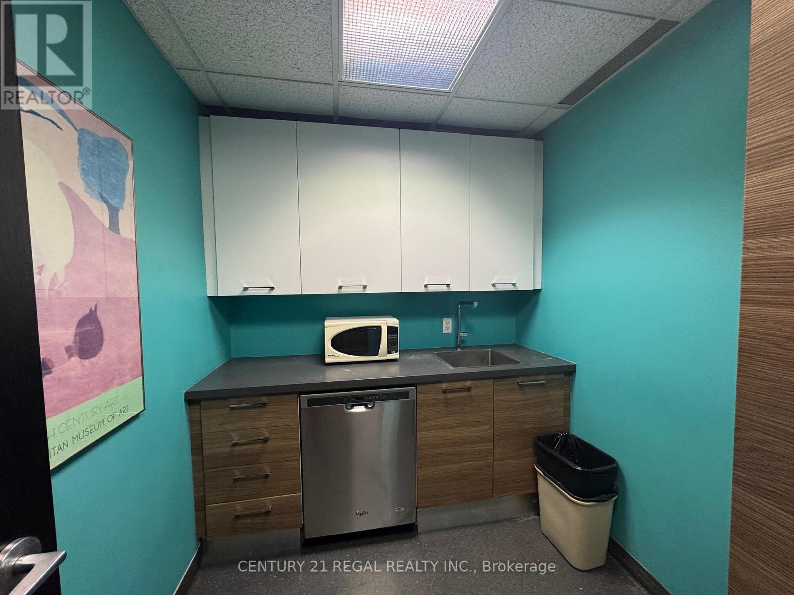 201-622 College Street, Toronto, Ontario  M6G 1B4 - Photo 19 - C12650666