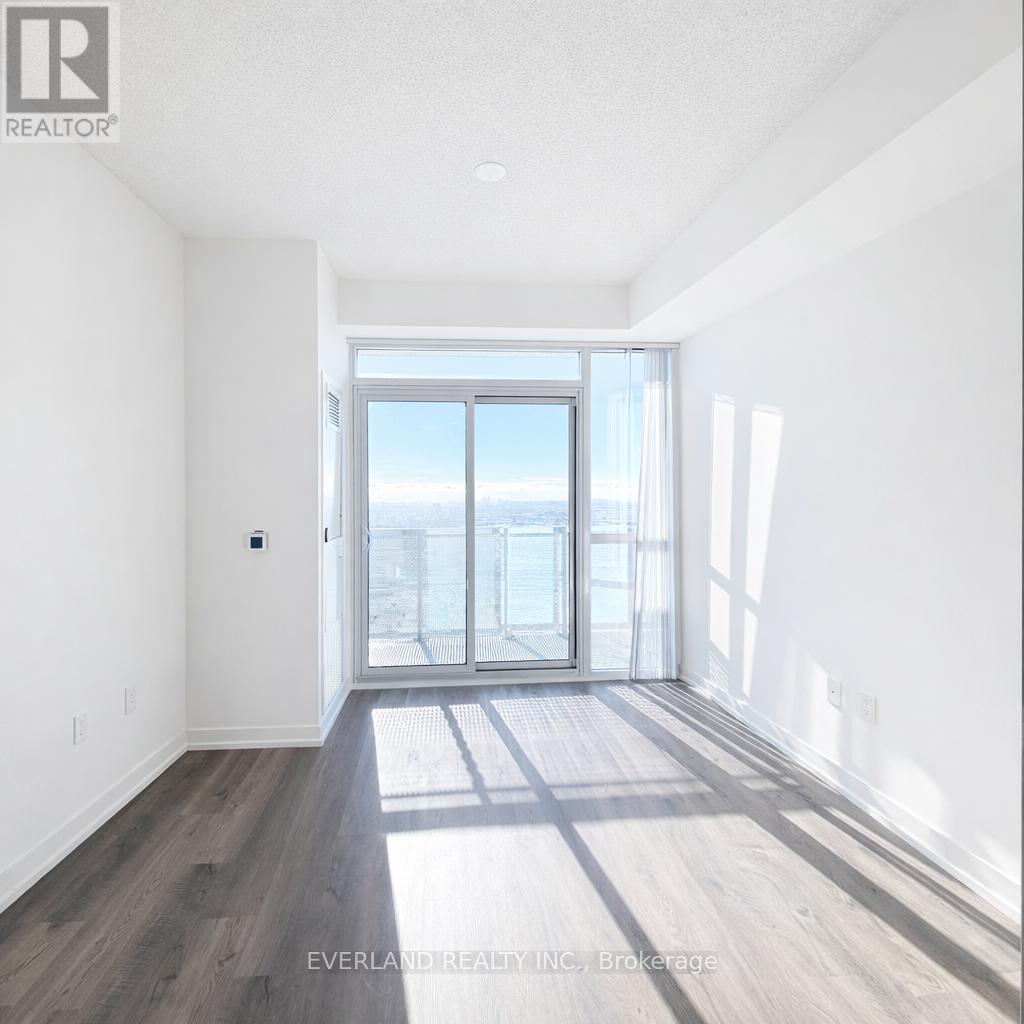 4610 - 8 Interchange Way, Vaughan, Ontario  L4K 0R2 - Photo 6 - N12650682