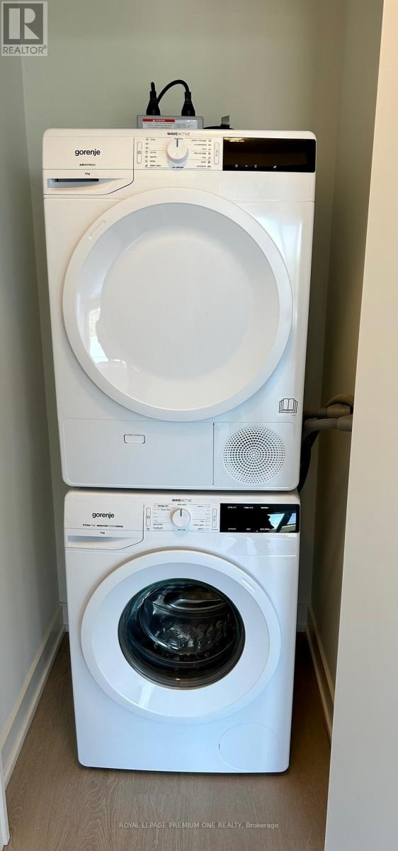 421 - 859 The Queensway Avenue W, Toronto, Ontario  M8Z 1N8 - Photo 10 - W12650668